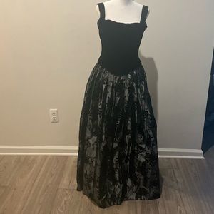 VINTAGE JESSICA McCLINTOCK GUNNE SAX BLACK VELVET/FLOCKED DRESS, S 9/10 USA MADE